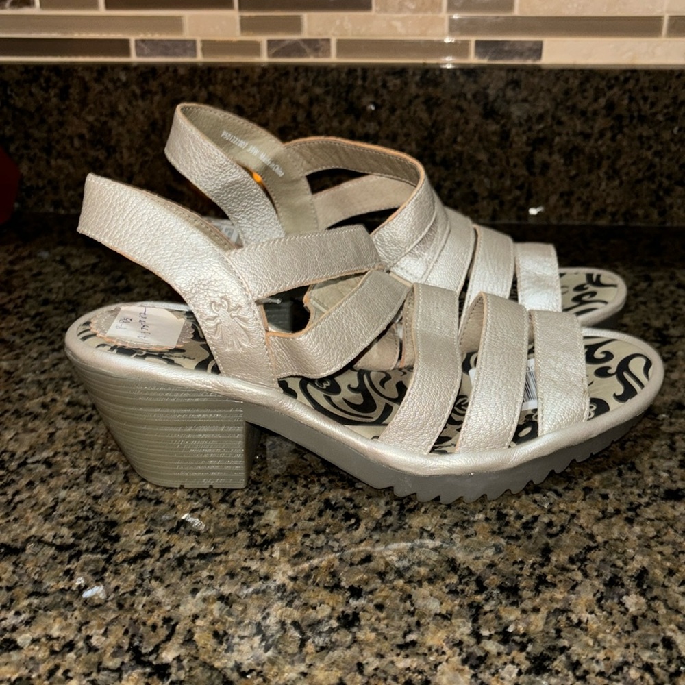 Fly London Woze sandals NWT